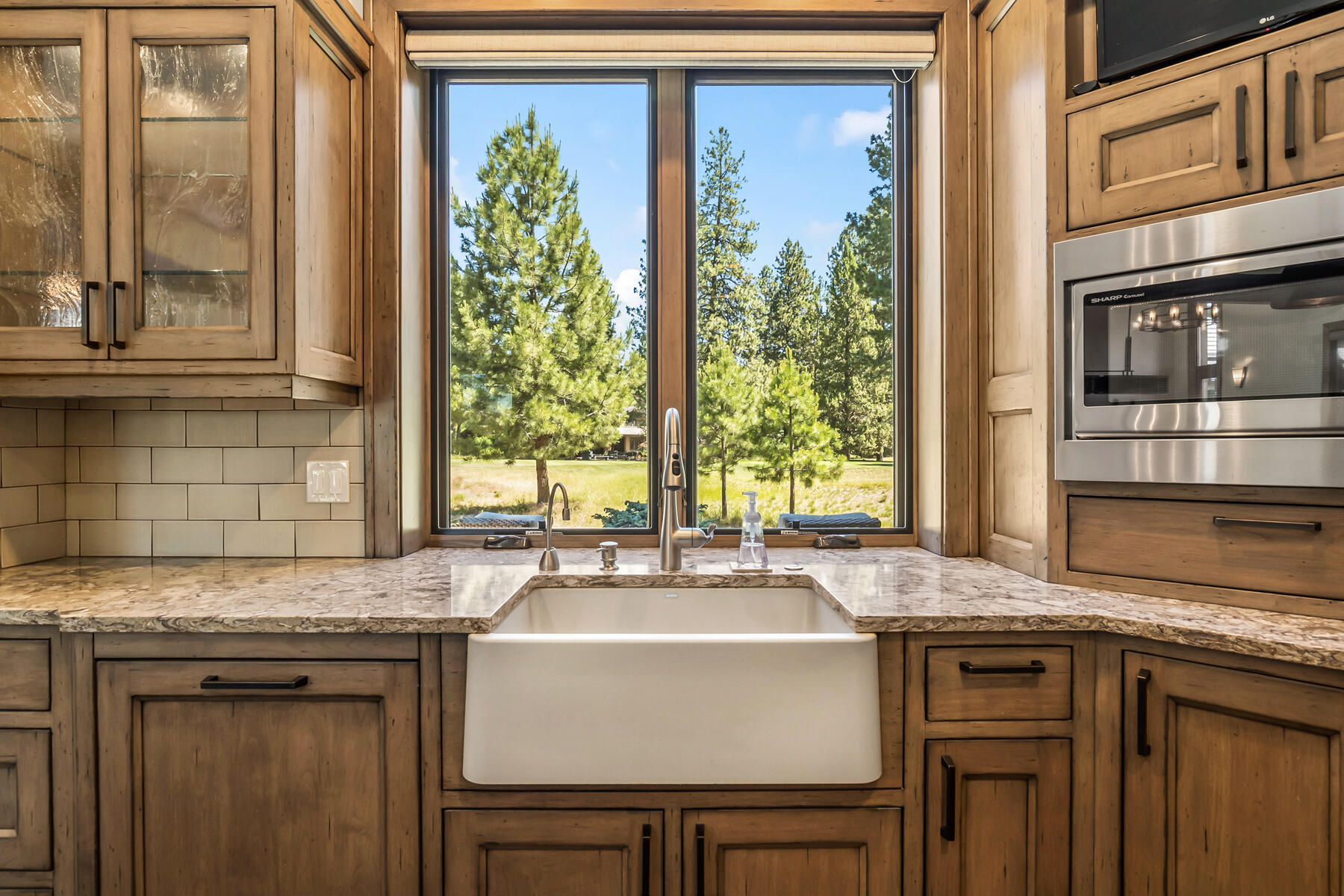 Broken Top - Residential