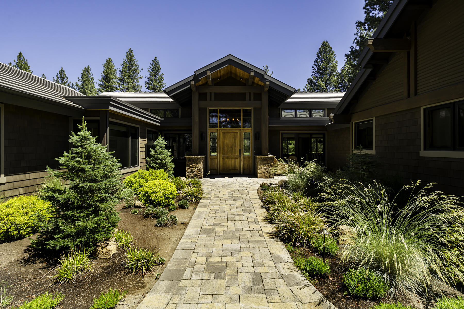 Broken Top - Residential