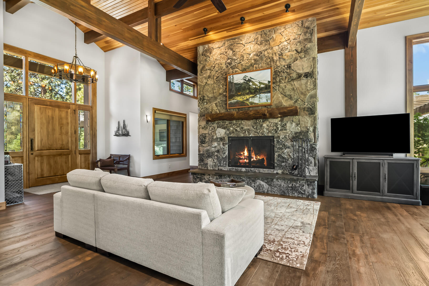 Broken Top - Residential