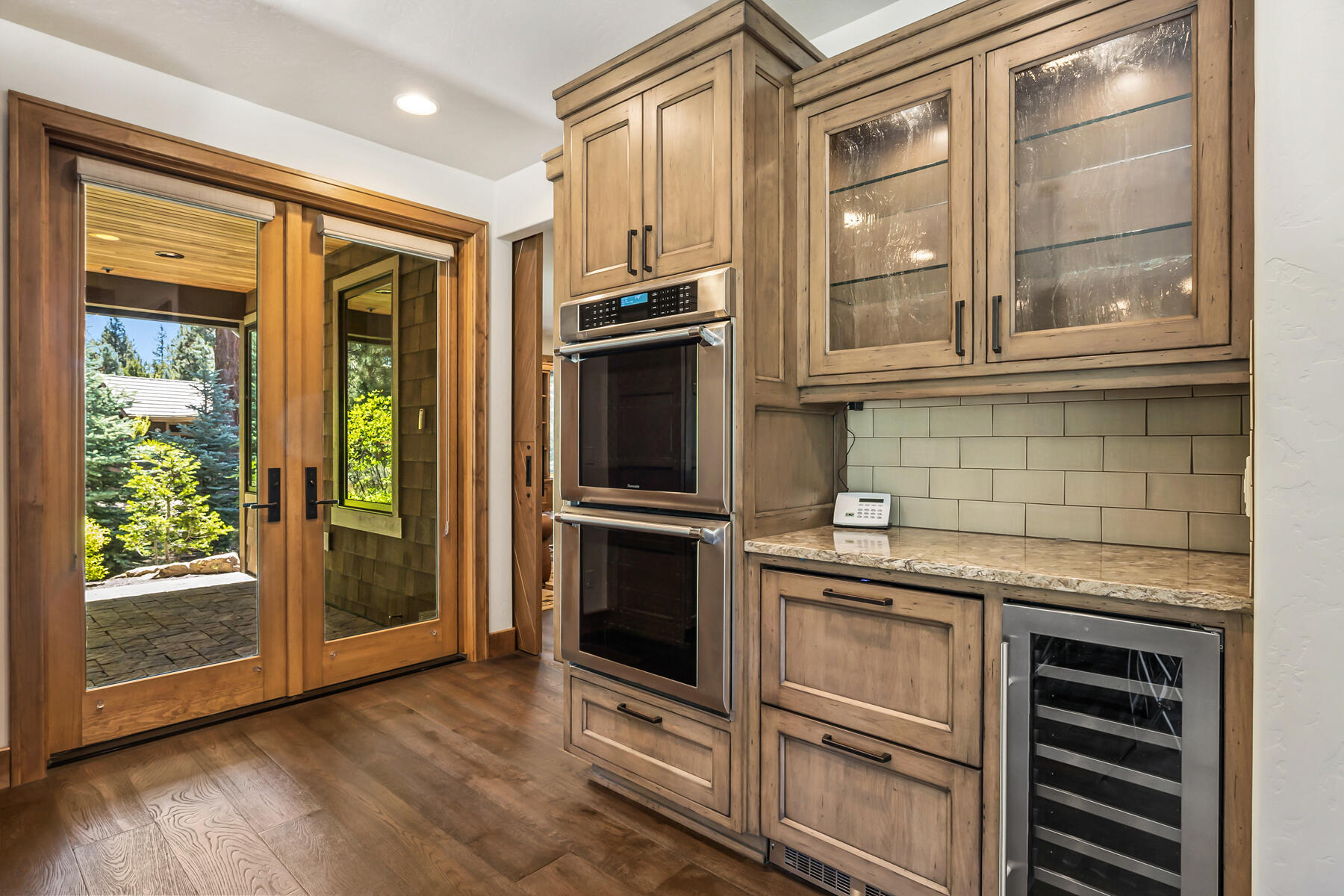 Broken Top - Residential