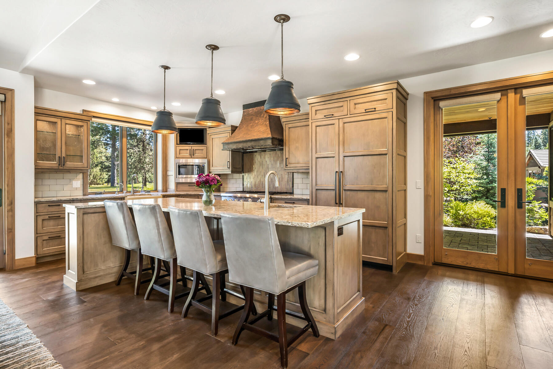 Broken Top - Residential