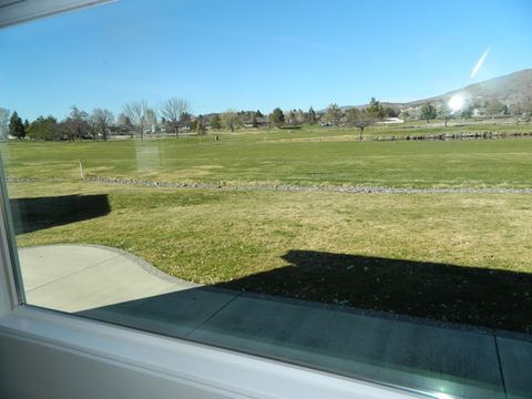 Tiny photo for 1017 Bismark Street, Klamath Falls, OR 97601 (MLS # 220217252)