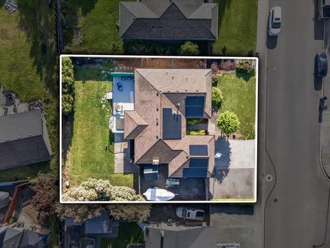 Tiny photo for 2573 Eaton Drive, Medford, OR 97504 (MLS # 220220166)