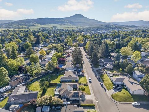 Tiny photo for 2573 Eaton Drive, Medford, OR 97504 (MLS # 220220166)