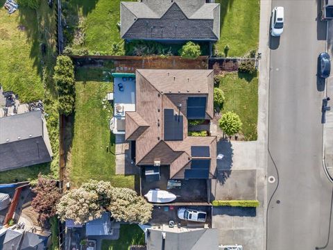 Tiny photo for 2573 Eaton Drive, Medford, OR 97504 (MLS # 220220166)