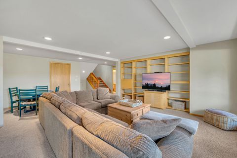 Tiny photo for 57737 Loon Lane #7, Sunriver, OR 97707 (MLS # 220211248)