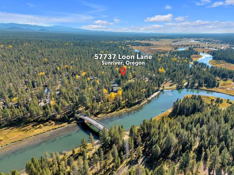 Photo of 57737 Loon Lane #7, Sunriver, OR 97707 (MLS # 220211248) Photo of 57737 Loon Lane #7, Sunriver, OR 97707 (MLS # 220211248)