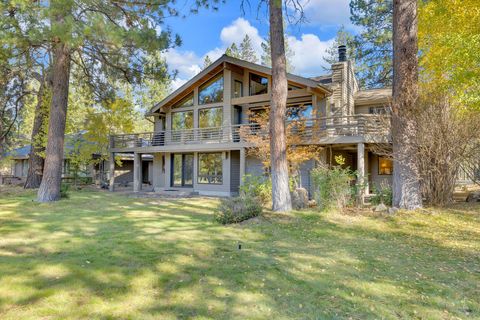 Tiny photo for 57737 Loon Lane #7, Sunriver, OR 97707 (MLS # 220211248)