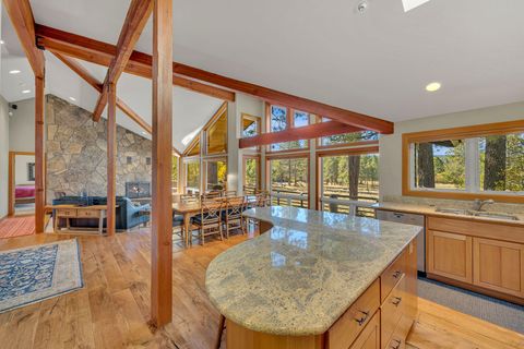 Tiny photo for 57737 Loon Lane #7, Sunriver, OR 97707 (MLS # 220211248)