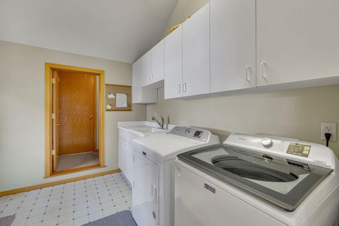 Tiny photo for 57737 Loon Lane #7, Sunriver, OR 97707 (MLS # 220211248)