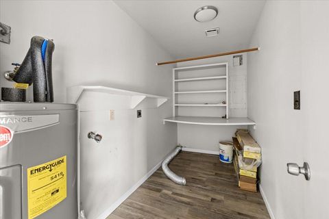 Tiny photo for 872 Scott Drive, Grants Pass, OR 97527 (MLS # 220215213)