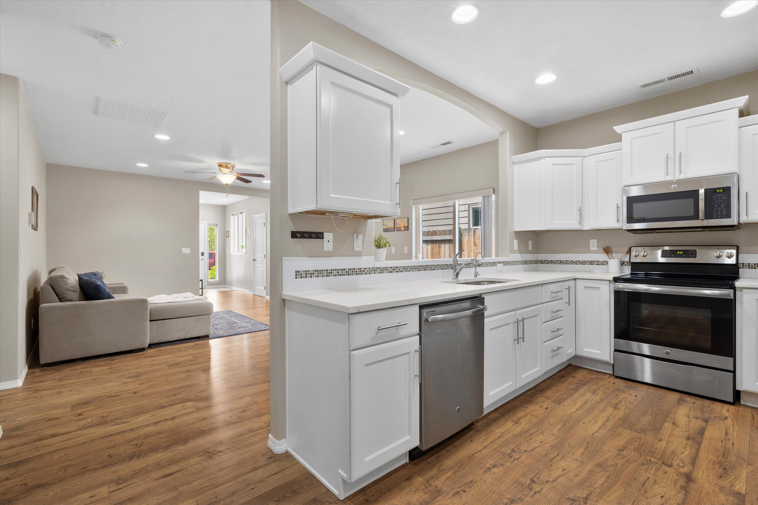 Pettigrew Place - Residential