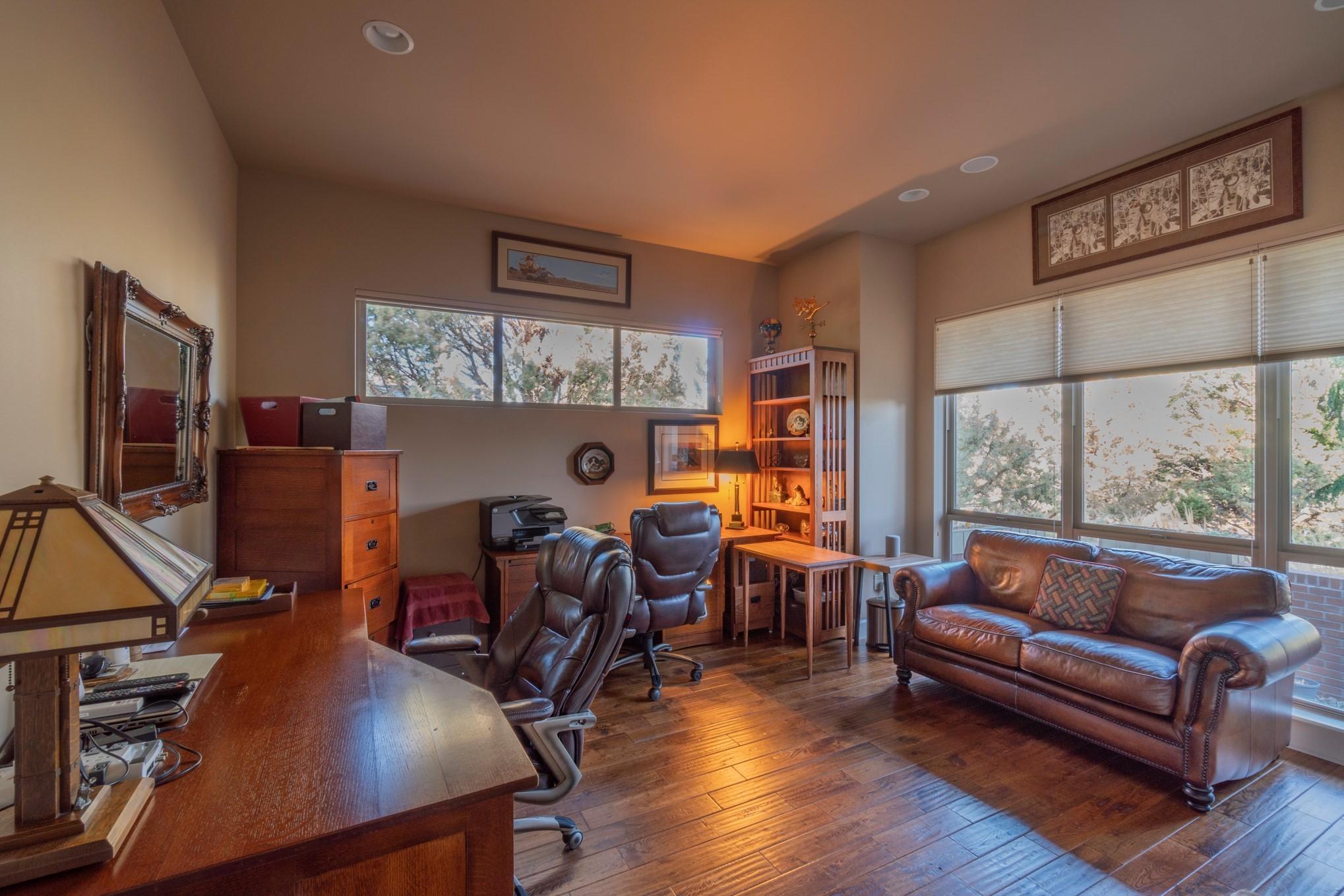 Eagle Crest - Residential