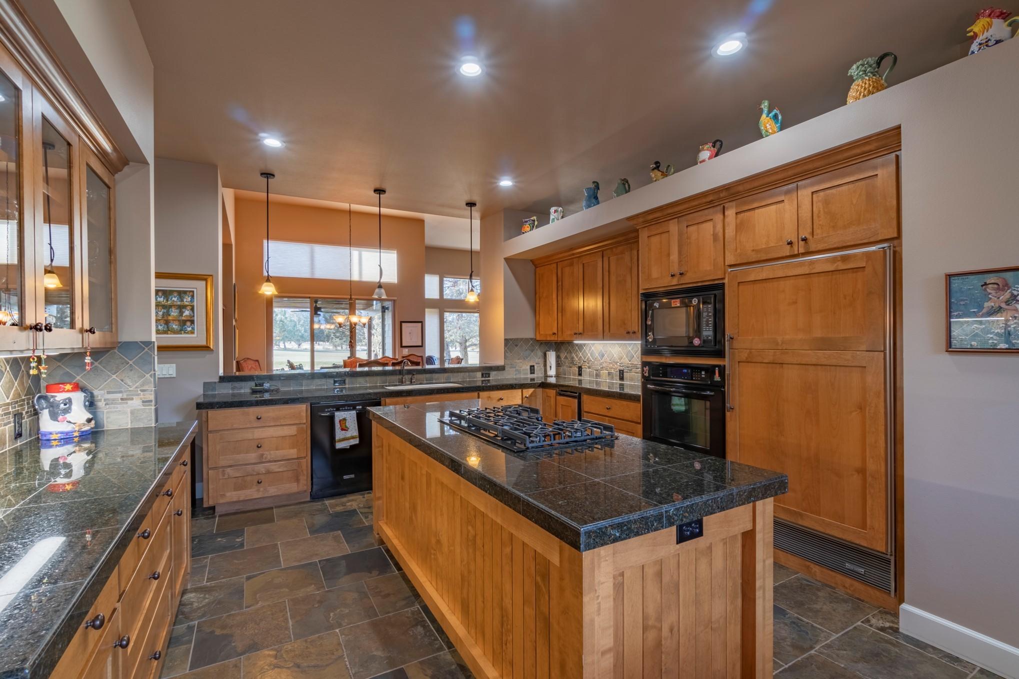 Eagle Crest - Residential