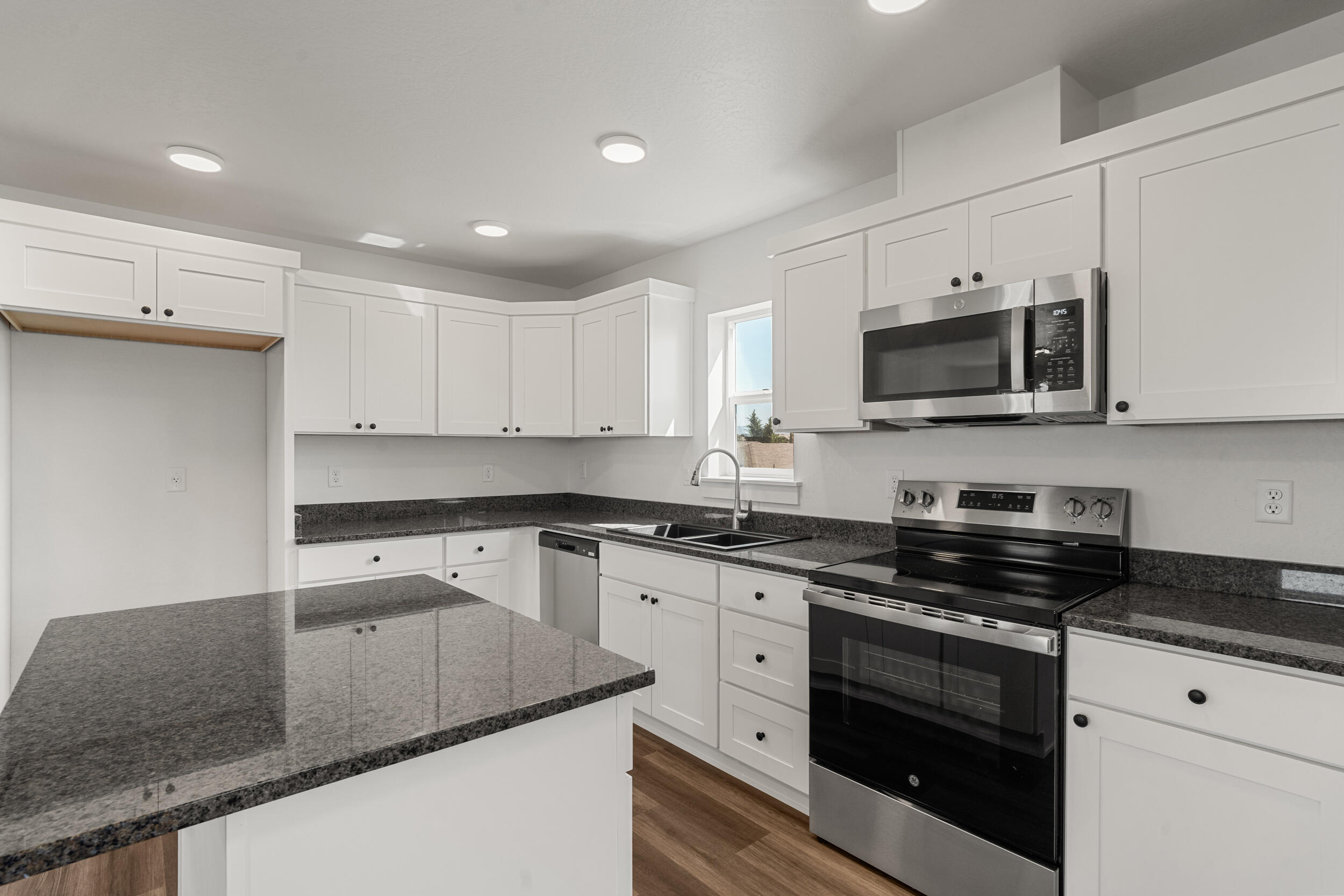 Jacqueline Estates Phase 2 - Residential