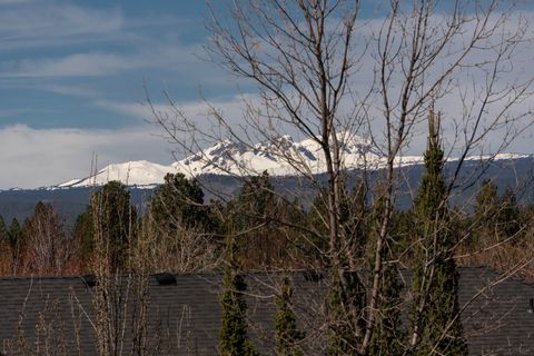 Tiny photo for 19610 Poplar Street, Bend, OR 97702 (MLS # 220217608)