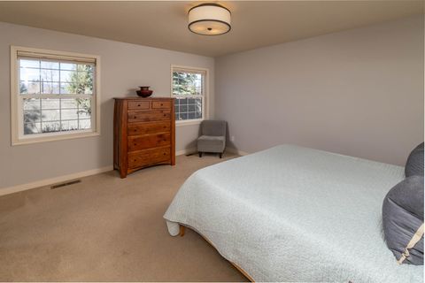 Tiny photo for 19610 Poplar Street, Bend, OR 97702 (MLS # 220217608)