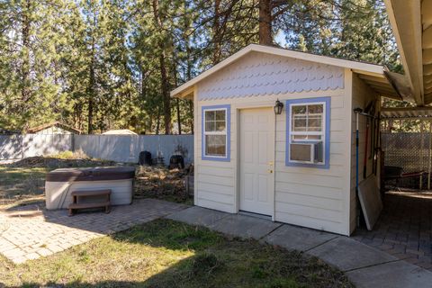 Tiny photo for 19610 Poplar Street, Bend, OR 97702 (MLS # 220217608)