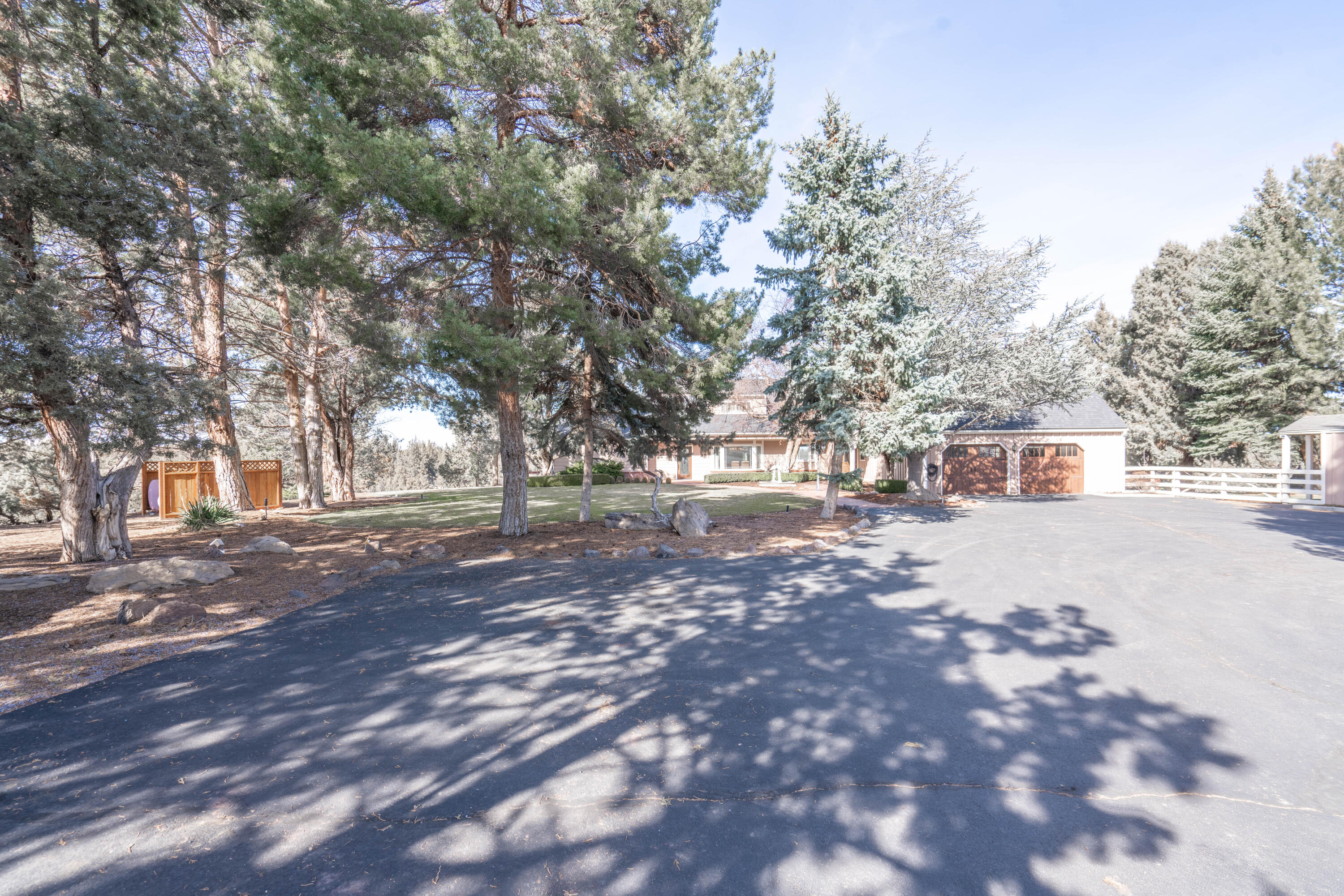 Eagle Crest - Residential