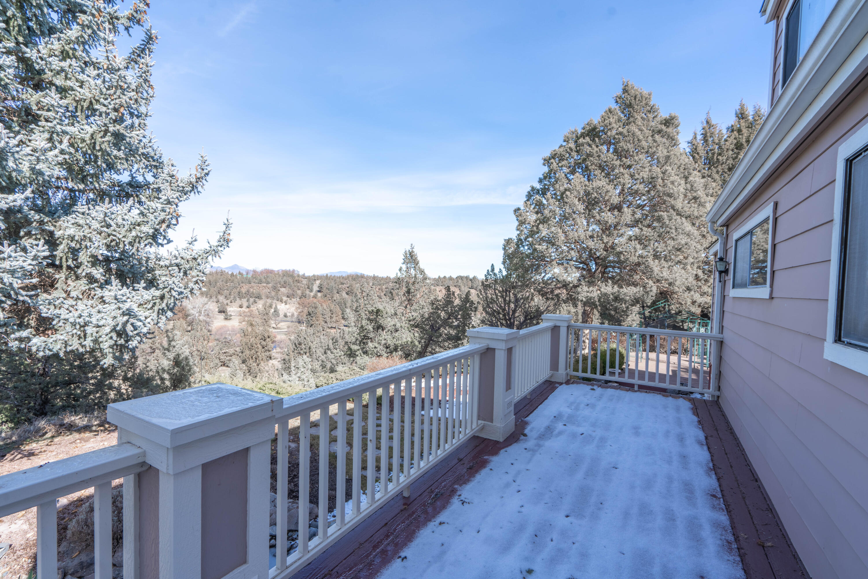 Eagle Crest - Residential