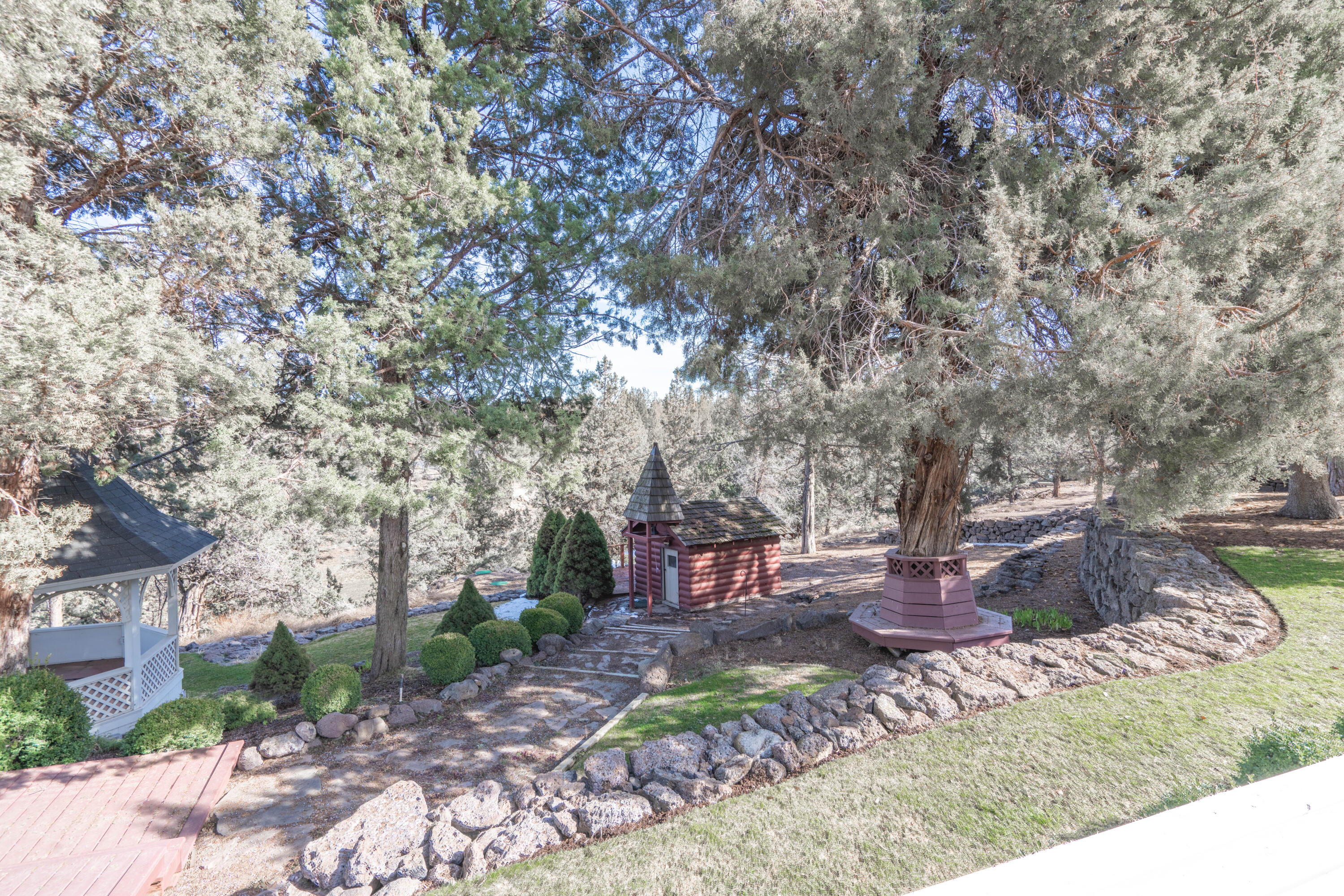 Eagle Crest - Residential