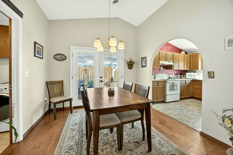 Tiny photo for 2366 Winslow Park Drive, Medford, OR 97504 (MLS # 220217680)