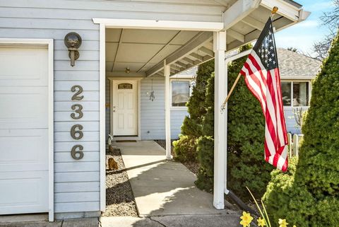 Tiny photo for 2366 Winslow Park Drive, Medford, OR 97504 (MLS # 220217680)