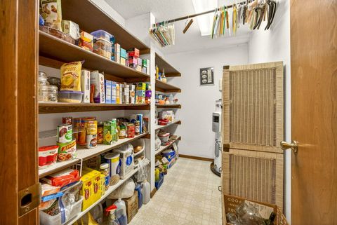 Tiny photo for 2366 Winslow Park Drive, Medford, OR 97504 (MLS # 220217680)