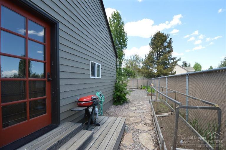 Edge O The Pines - Residential