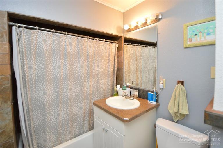 Edge O The Pines - Residential