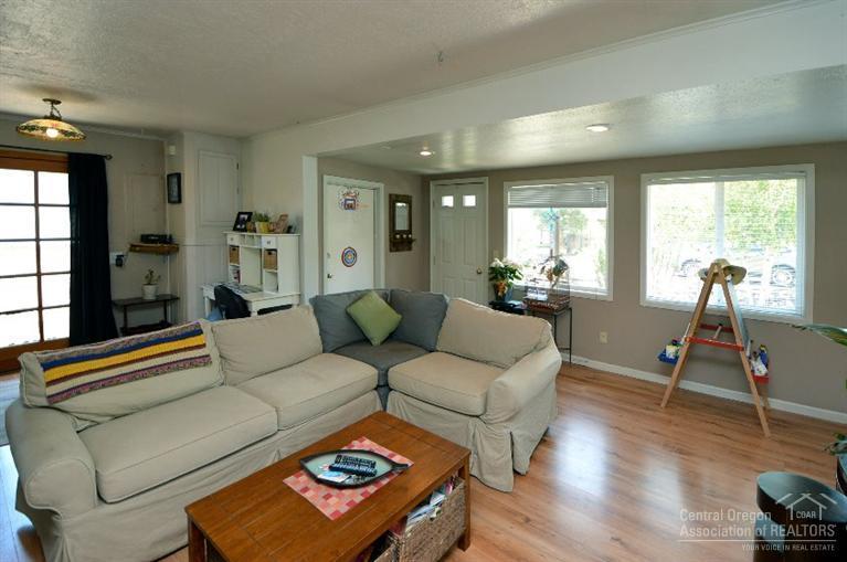 Edge O The Pines - Residential