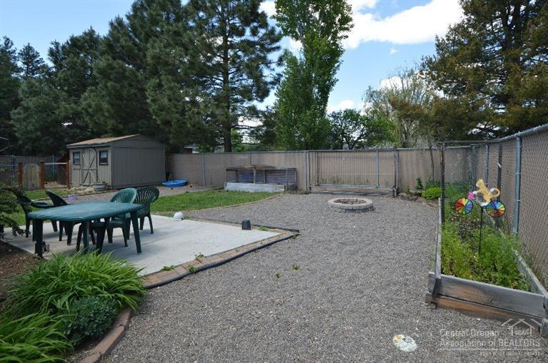 Edge O The Pines - Residential