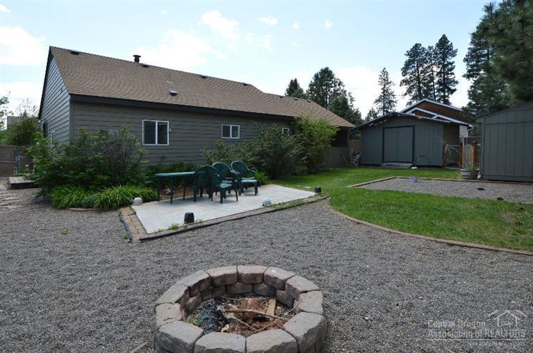 Edge O The Pines - Residential