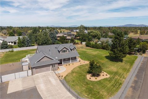 21442 Belknap Drive Bend OR 97701