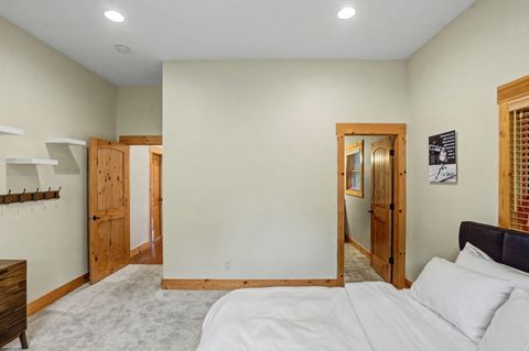 Tiny photo for 1970 Landaggard Drive NW, Salem, OR 97304 (MLS # 220217022)