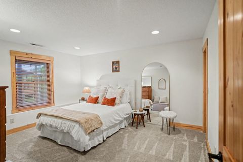 Tiny photo for 1970 Landaggard Drive NW, Salem, OR 97304 (MLS # 220217022)