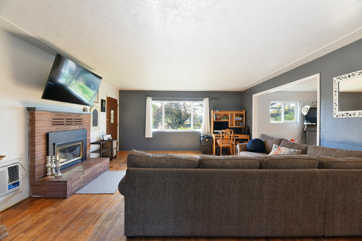 Crater Faber Subdivision - Residential