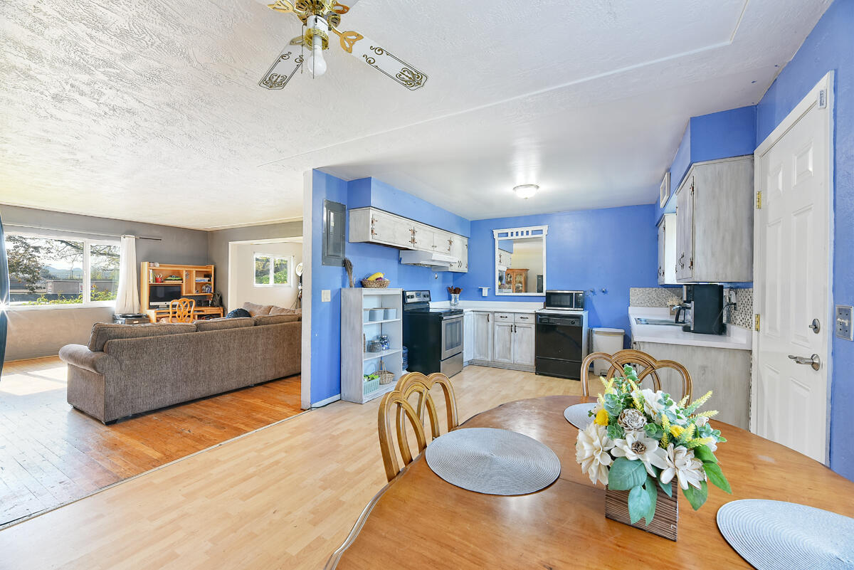 Crater Faber Subdivision - Residential