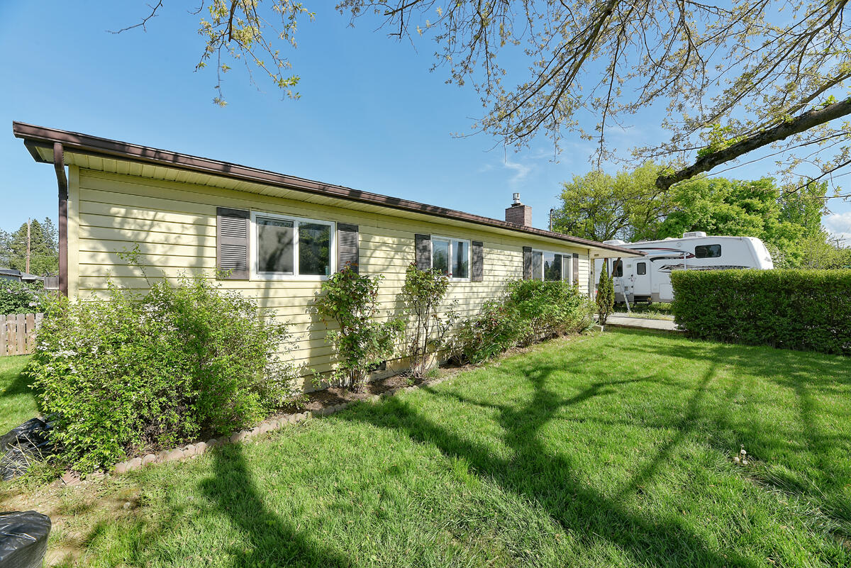 Crater Faber Subdivision - Residential