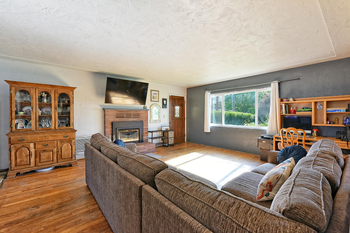 Crater Faber Subdivision - Residential