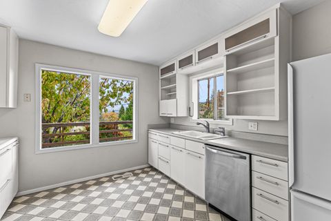 Tiny photo for 207 Hillcrest Street, Ashland, OR 97520 (MLS # 220211589)