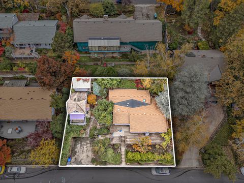 Tiny photo for 207 Hillcrest Street, Ashland, OR 97520 (MLS # 220211589)