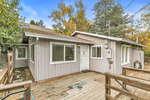 Tiny photo for 207 Hillcrest Street, Ashland, OR 97520 (MLS # 220211589)