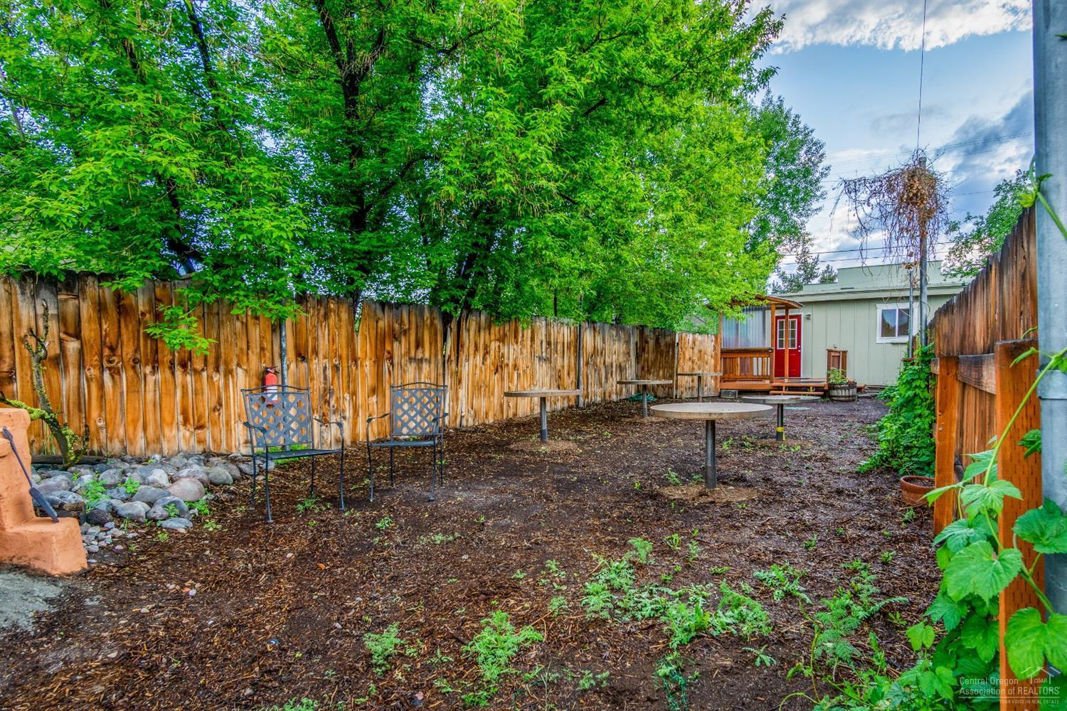 Townsite Of Laidlaw - Commercial Sale