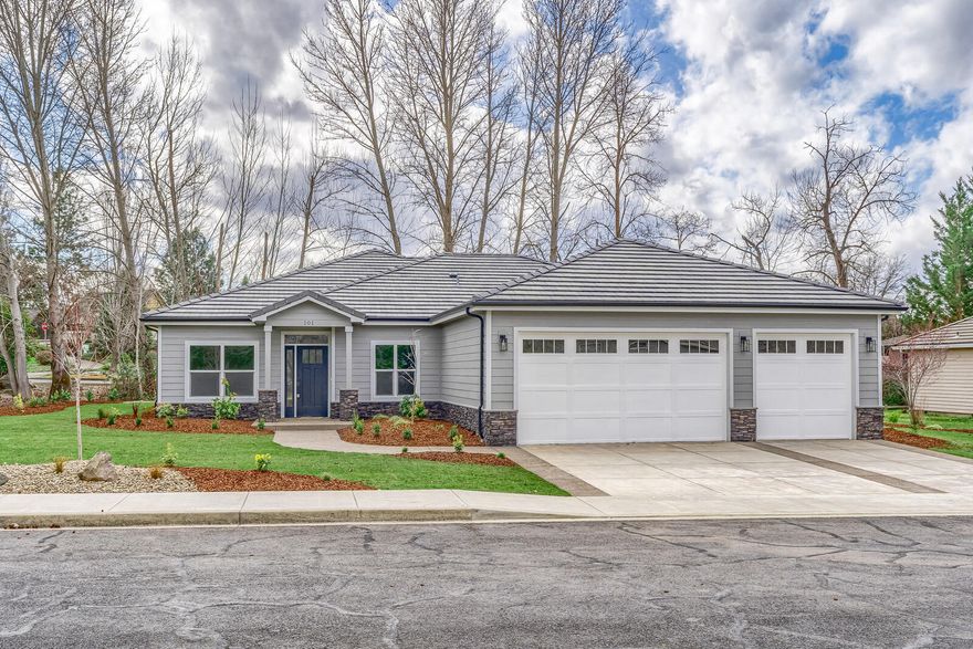 New construction in the beautiful golf community of Eagle Point. The wood floors, and coffered, high ceiling create a timeless interior. Counter tops are quartz and leathered granite and top off the custom cabinets beautifully. All new black stainless steel Samsung appliances in the kitchen and a motion activated kitchen faucet. Abundant storage with walk-in pantry, laundry room cabinets and a perfect built-in at the entry. Owner's suite features a large walk-in closet and walk-out french doors. This masterful floorplan checks off privacy needs and spaces for gatherings. The covered patio is perfect for taking in the scenery of the creek and is plumbed for gas barbecue. The home is situated conveniently next to a walking path and is surrounded with remarkable views.