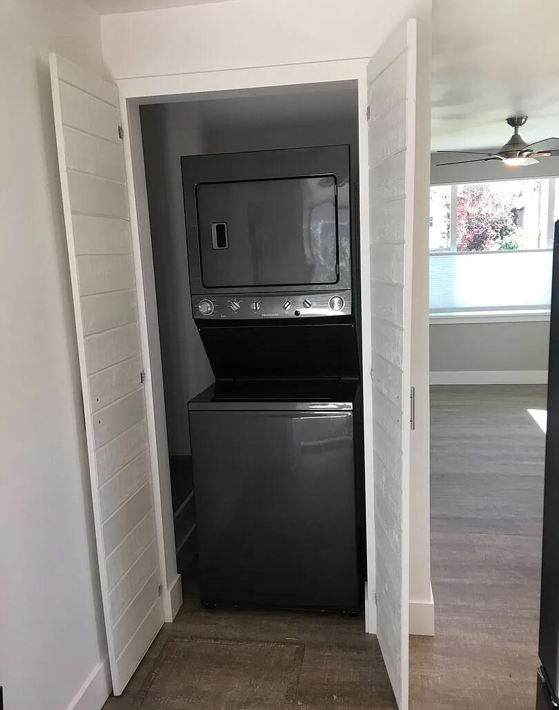 2nd Addition Bend Pk - Residential Income