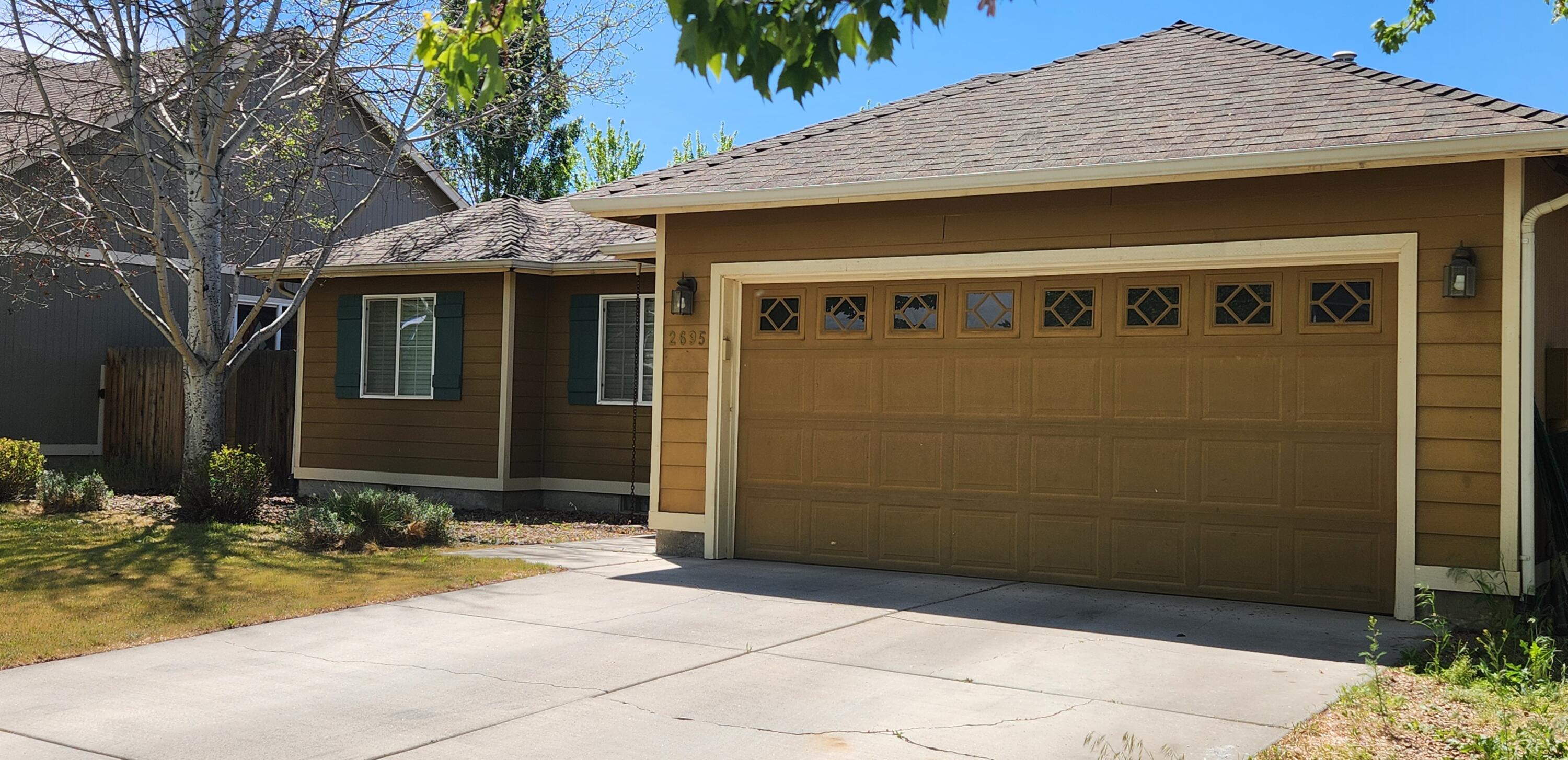 2695 NE 9th Street