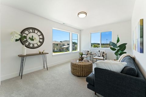 Tiny photo for 21134 NE Beall Drive #Lot 25, Bend, OR 97701 (MLS # 220219978)