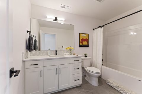 Tiny photo for 21134 NE Beall Drive #Lot 25, Bend, OR 97701 (MLS # 220219978)