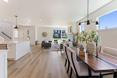 Tiny photo for 21134 NE Beall Drive #Lot 25, Bend, OR 97701 (MLS # 220219978)